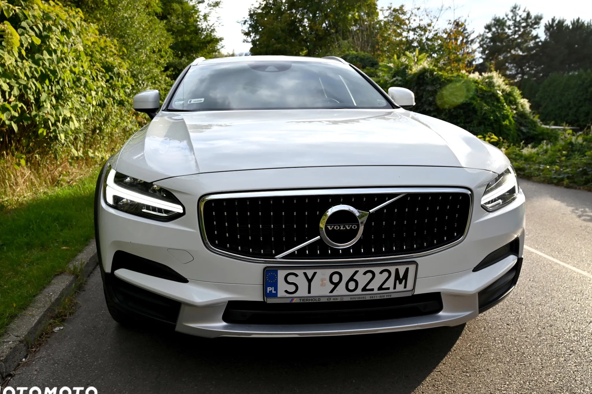 Volvo V90 Cross Country cena 129900 przebieg: 169000, rok produkcji 2019 z Pobiedziska małe 781